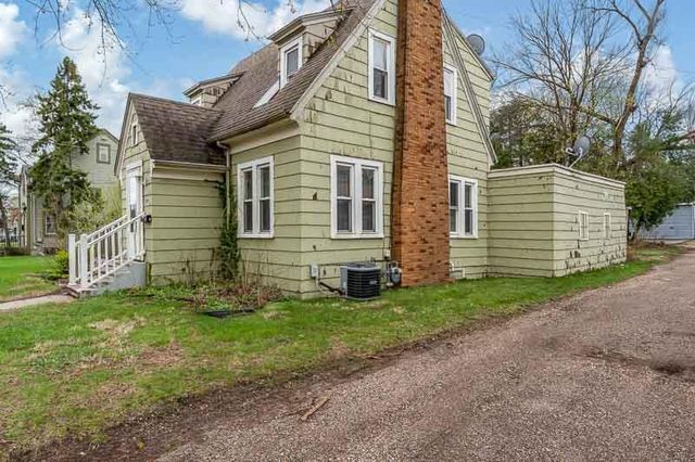 110 ADAMS Street, Beloit, WI 53511