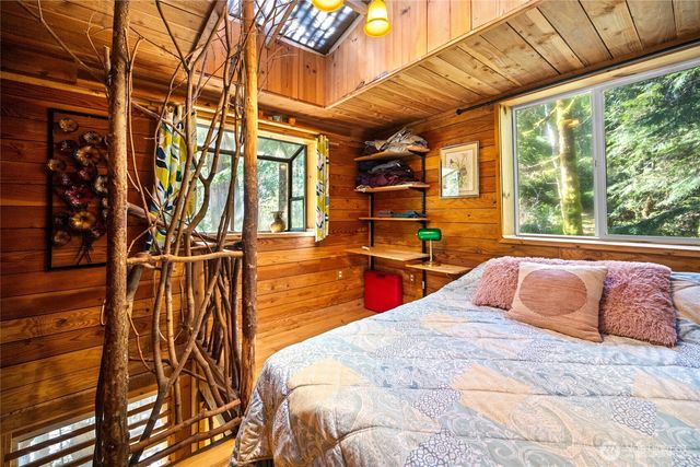 350 Cheetah Lane, Sedro Woolley, WA 98284