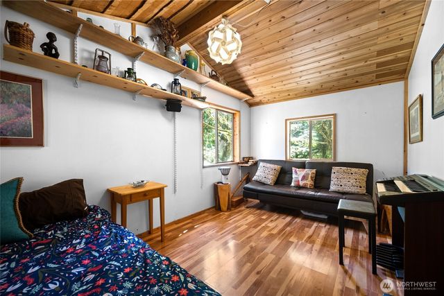 350 Cheetah Lane, Sedro Woolley, WA 98284
