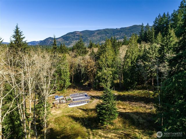 350 Cheetah Lane, Sedro Woolley, WA 98284