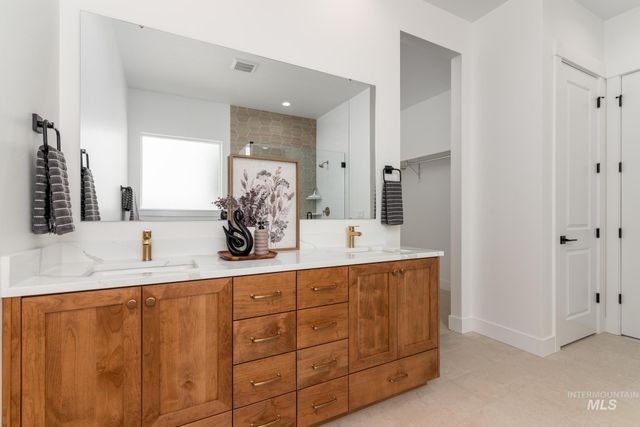 14926 Cooper Sunrise Dr, Caldwell, ID 83607