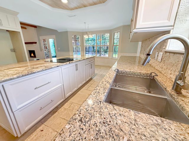 4524 Woodlands Drive, Niceville, FL 32578