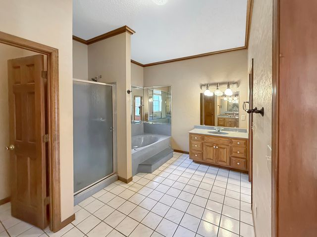 4524 Woodlands Drive, Niceville, FL 32578
