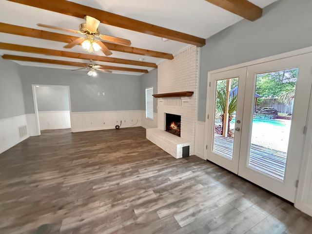 4524 Woodlands Drive, Niceville, FL 32578