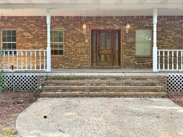4524 Woodlands Drive, Niceville, FL 32578