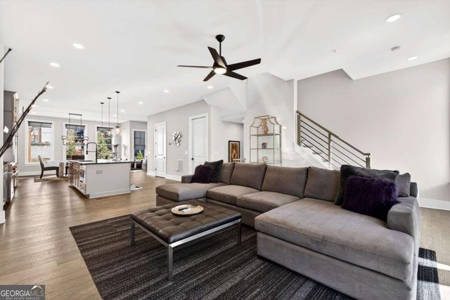 2722 Thornewilde Way, Atlanta, GA 30339