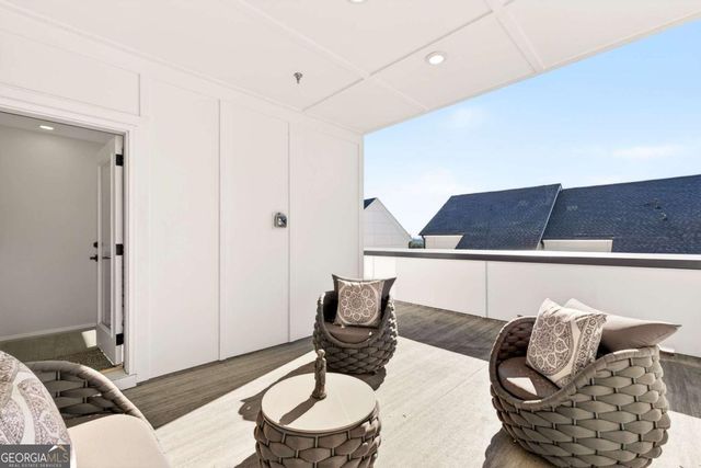 2722 Thornewilde Way, Atlanta, GA 30339