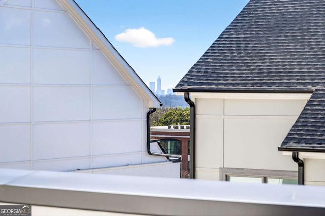 2722 Thornewilde Way, Atlanta, GA 30339