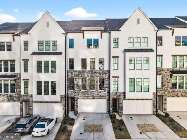 2722 Thornewilde Way, Atlanta, GA 30339