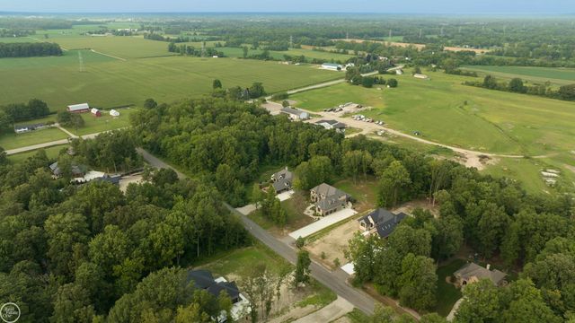 62880 Braun Drive, Washington Twp, MI 48094