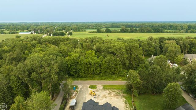 62880 Braun Drive, Washington Twp, MI 48094