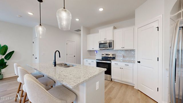 1405 Dorset Drive B, Greenville, NC 27834