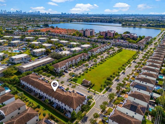 245 NE 210th St, Miami, FL 33179