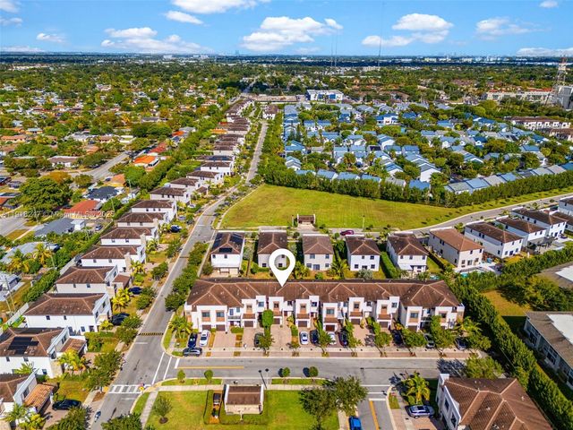245 NE 210th St, Miami, FL 33179