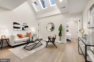 2606 41ST ST NW #5, Washington, DC 20007