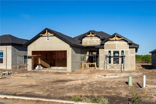9714 N 71st Lane, Mission, TX 78573