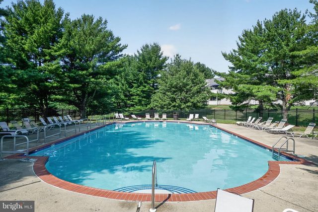 1313 MORRIS CT, North Wales, PA 19454