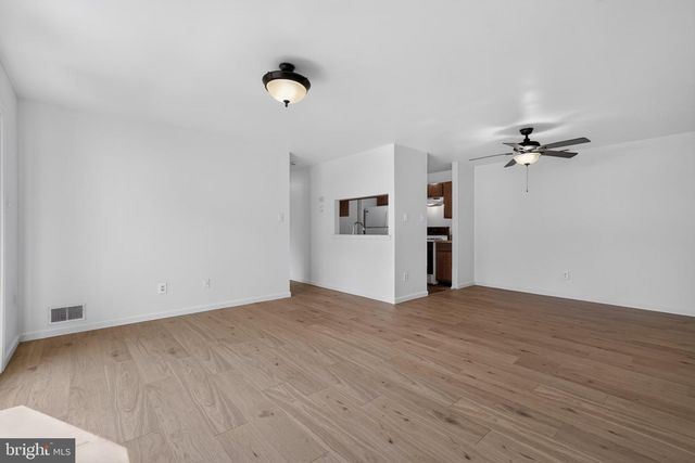 1313 MORRIS CT, North Wales, PA 19454