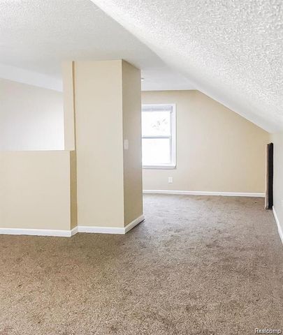 8690 Fielding Street, Detroit, MI 48228