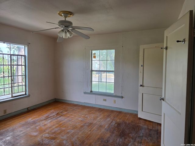 439 Ward, San Antonio, TX 78223