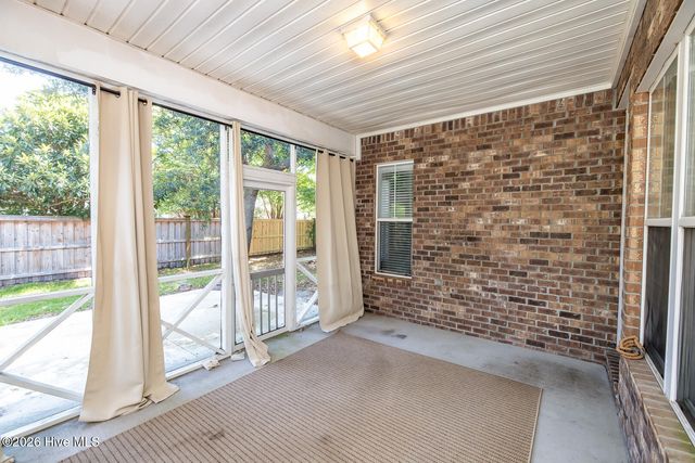 5009 Montford Drive, Wilmington, NC 28409