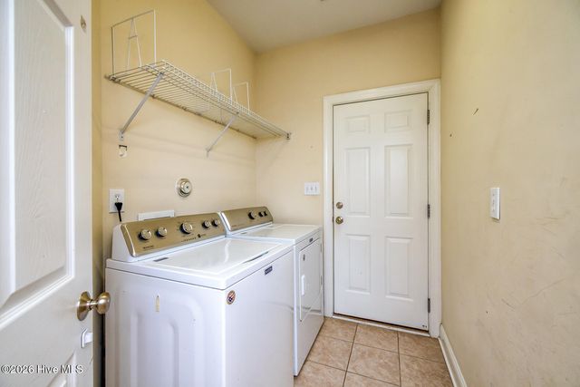 5009 Montford Drive, Wilmington, NC 28409