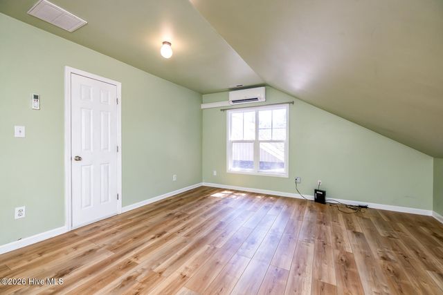 5009 Montford Drive, Wilmington, NC 28409