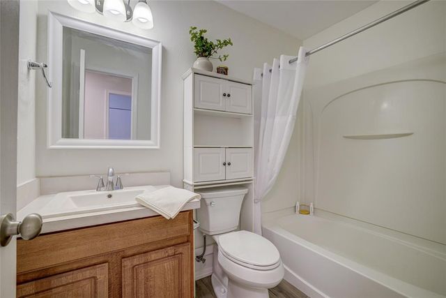 524 English Elm Lane, Norman, OK 73069