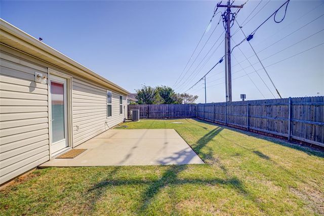 524 English Elm Lane, Norman, OK 73069