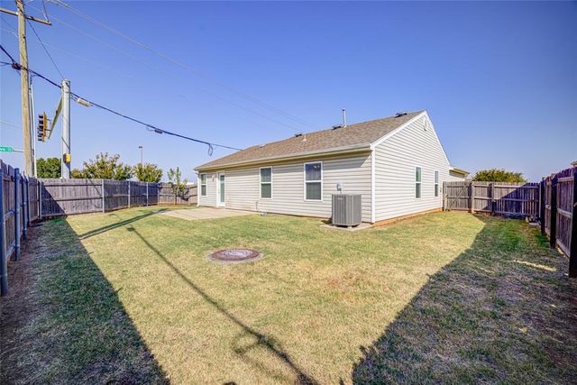 524 English Elm Lane, Norman, OK 73069