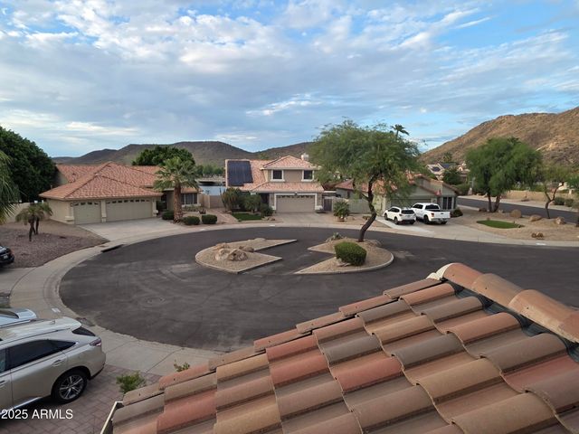 5415 W PONTIAC Drive, Glendale, AZ 85308