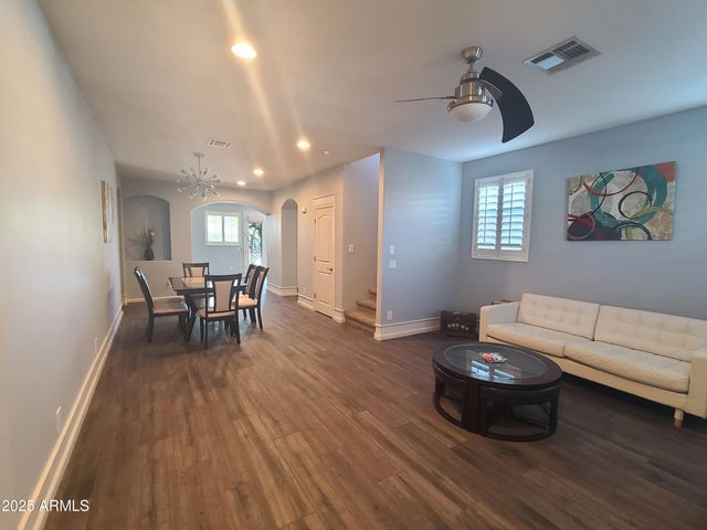 5415 W PONTIAC Drive, Glendale, AZ 85308