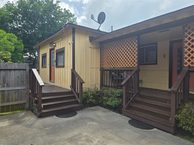 1028 Baker Avenue, Bacliff, TX 77518