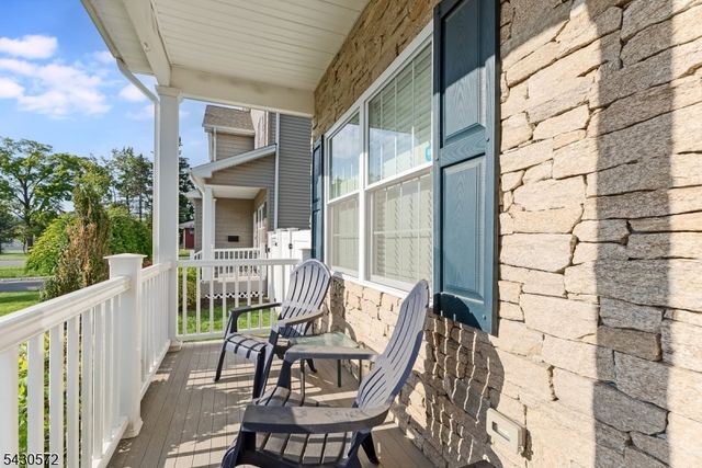 323 S Madison Ave, Dunellen Boro, NJ 08812