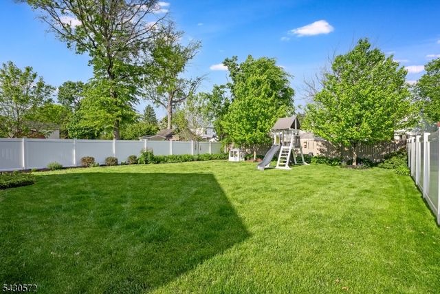 323 S Madison Ave, Dunellen Boro, NJ 08812