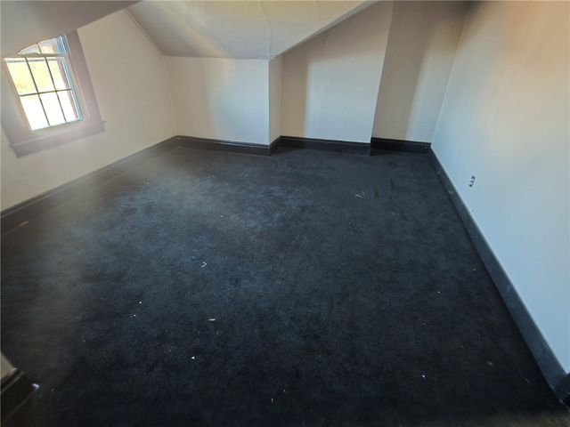 2114 Perrysville Ave, Perry Hilltop, PA 15214