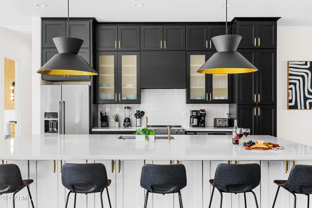 8417 E CACTUS Road, Scottsdale, AZ 85260