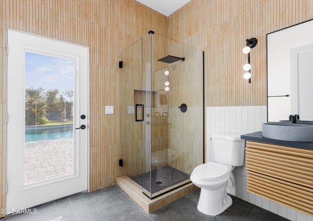 8417 E CACTUS Road, Scottsdale, AZ 85260