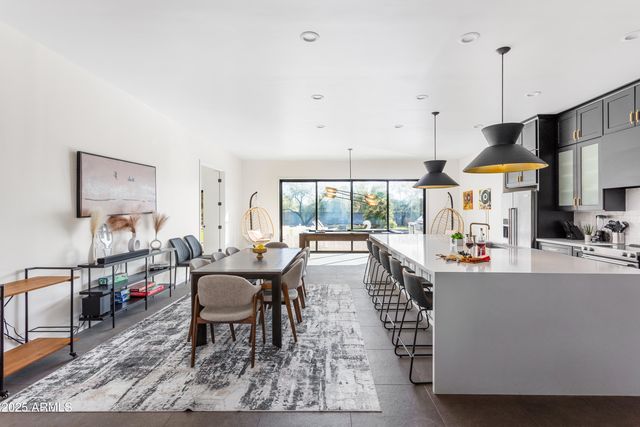 8417 E CACTUS Road, Scottsdale, AZ 85260