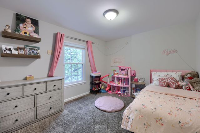 118 VALLEY GREENE CIR, Reading, PA 19610