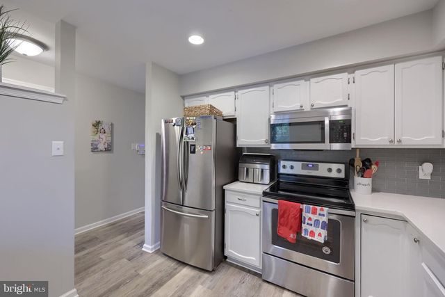 118 VALLEY GREENE CIR, Reading, PA 19610