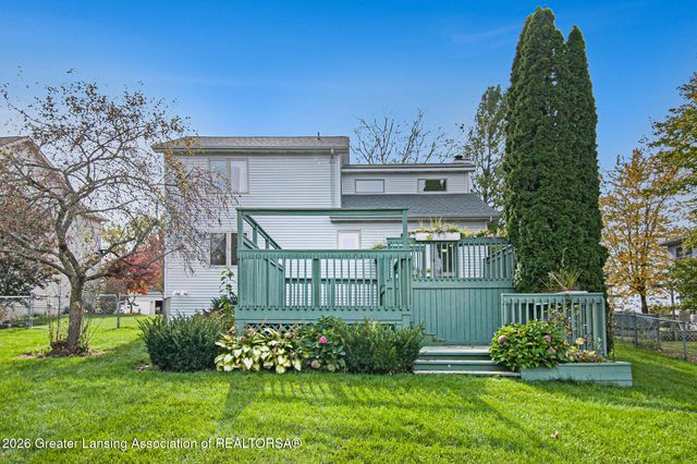 902 Eagles Nest Court, Mason, MI 48854