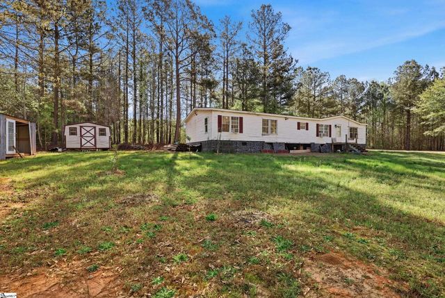 88 Deer Valley Road, Laurens, SC 29360