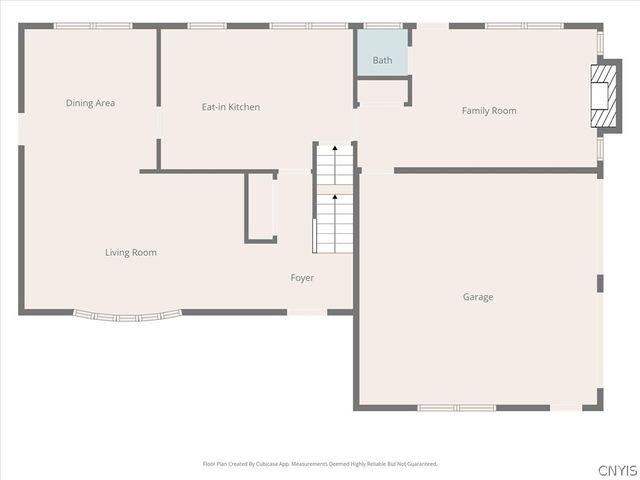 207 Thornton Circle South, Camillus, NY 13031