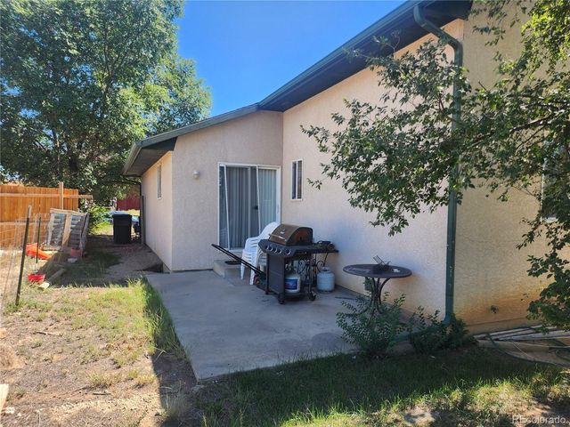 2515 Lowell Avenue, Pueblo, CO 81003