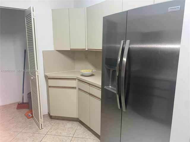 8816 Collins Ave 105, Surfside, FL 33154