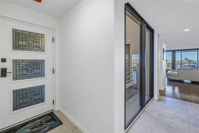 2795 KIPPS COLONY DRIVE S 305, St Petersburg, FL 33707