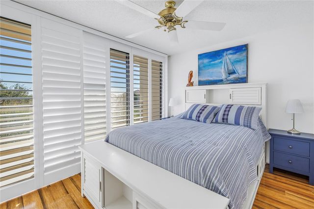 2795 KIPPS COLONY DRIVE S 305, St Petersburg, FL 33707