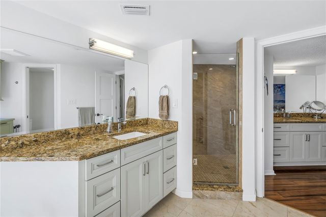 2795 KIPPS COLONY DRIVE S 305, St Petersburg, FL 33707