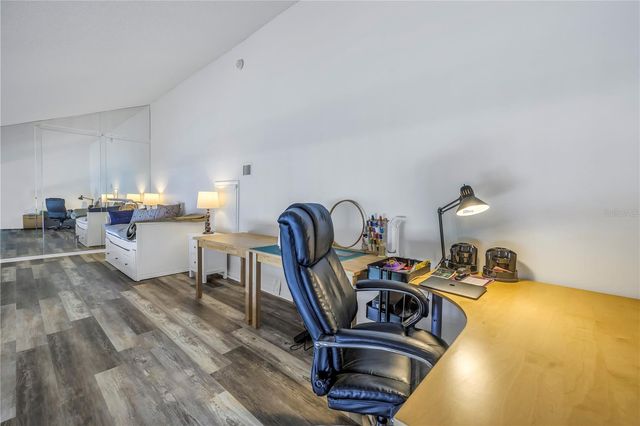 2795 KIPPS COLONY DRIVE S 305, St Petersburg, FL 33707